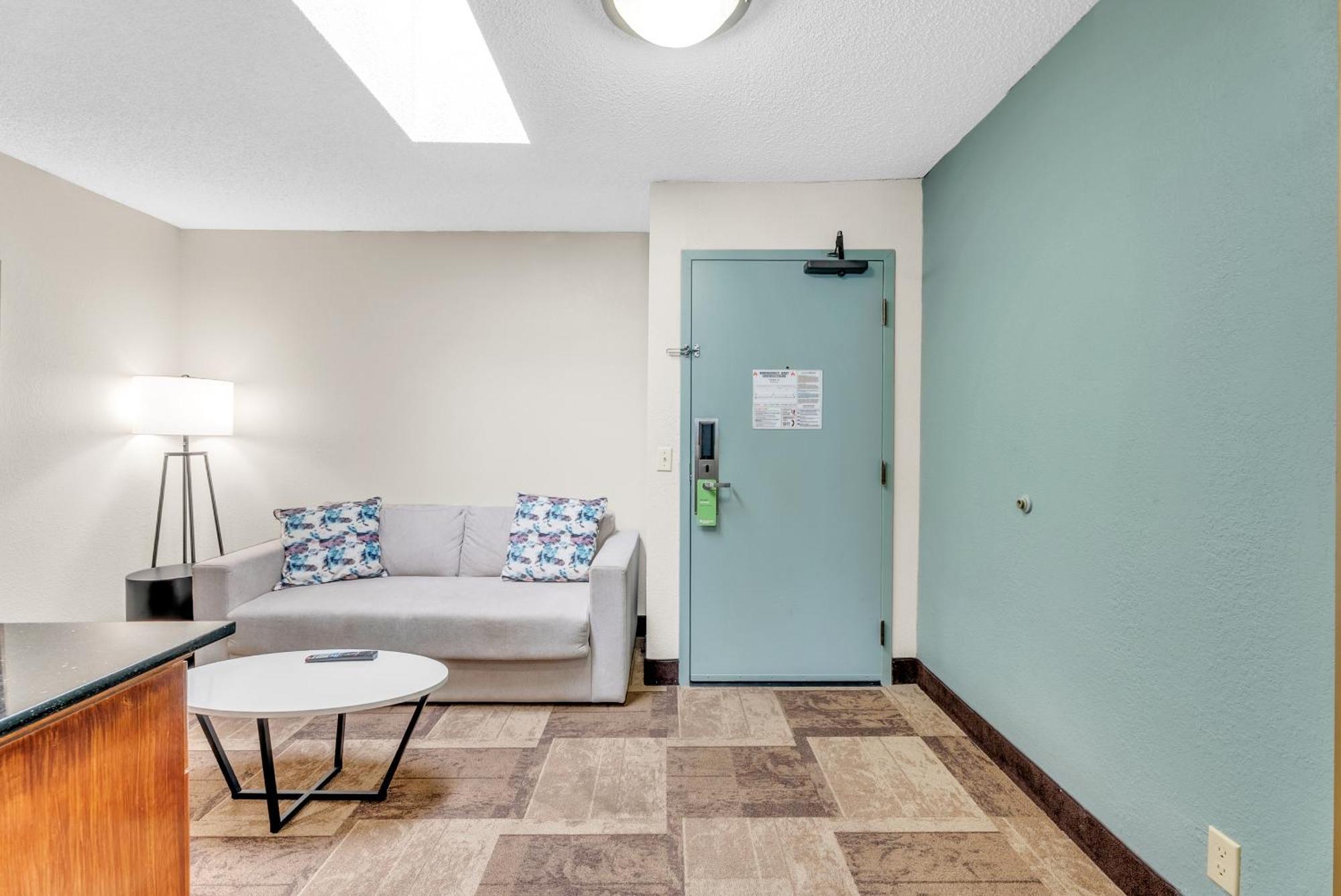 Wyndham Garden Newark Fremont Silicon Valley Bagian luar foto