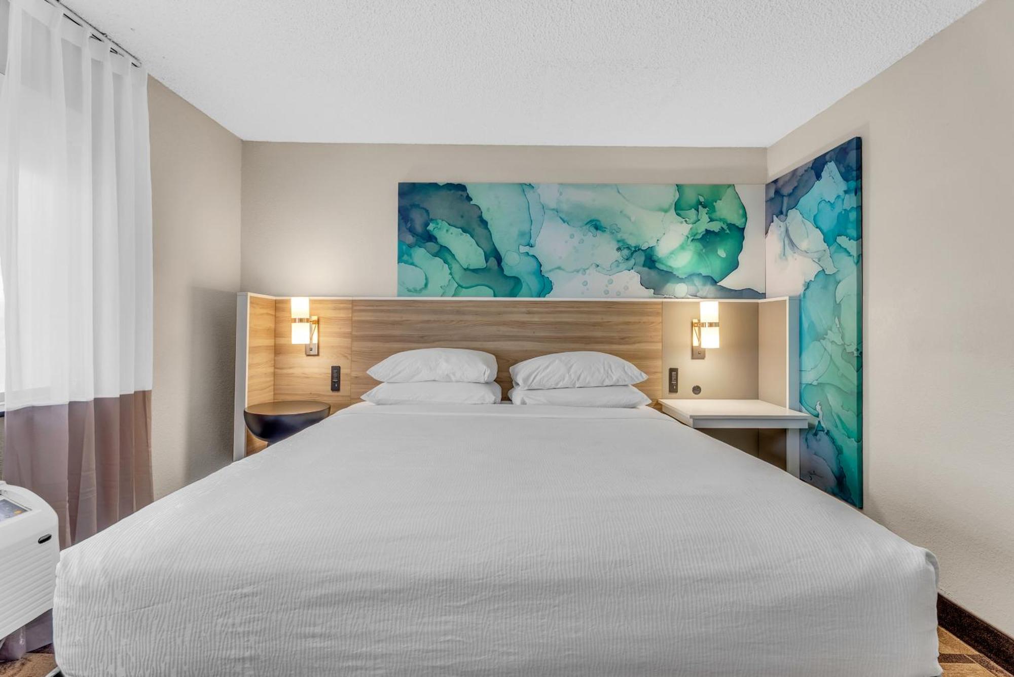 Wyndham Garden Newark Fremont Silicon Valley Bagian luar foto