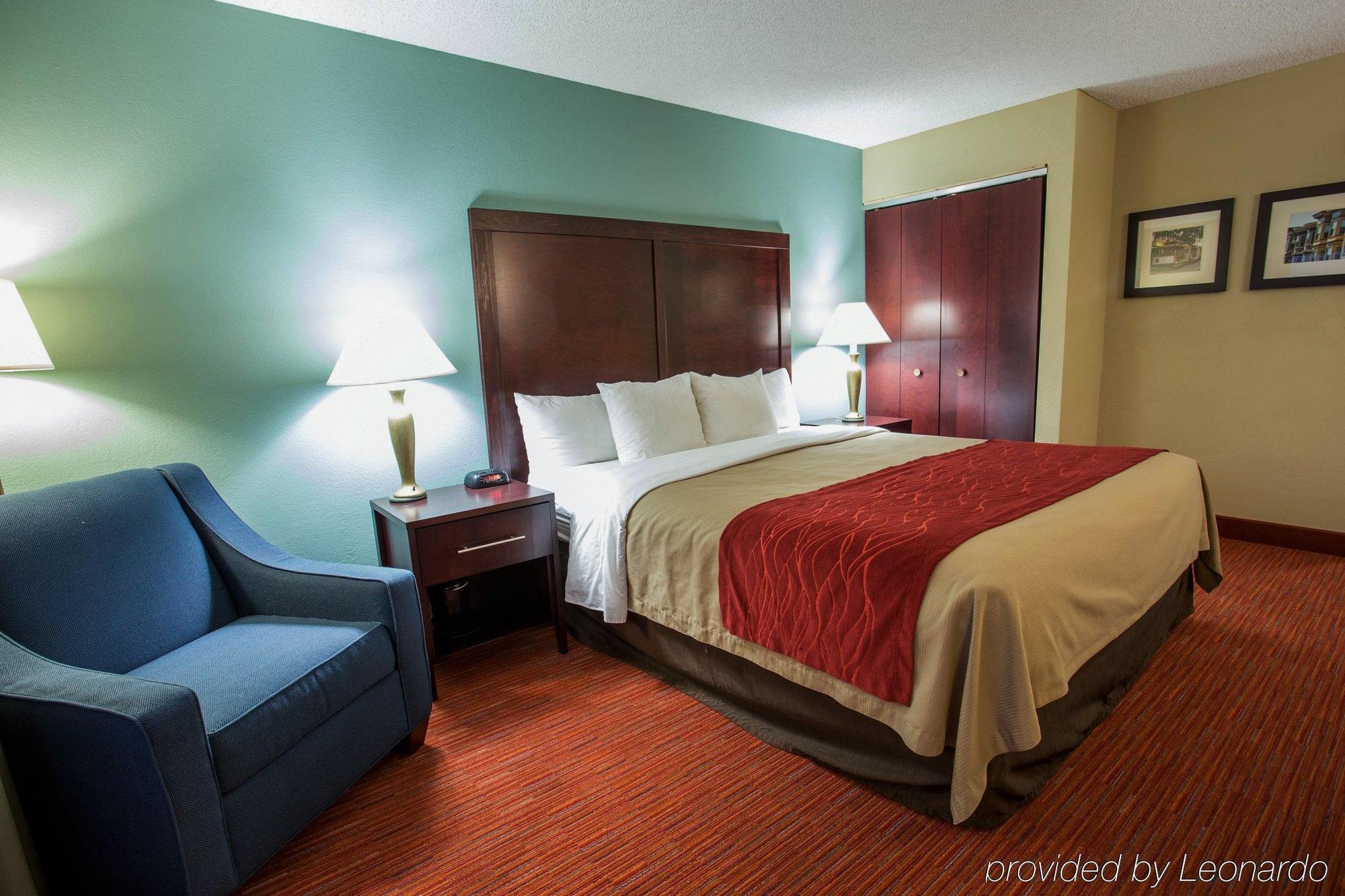 Wyndham Garden Newark Fremont Silicon Valley Bagian luar foto