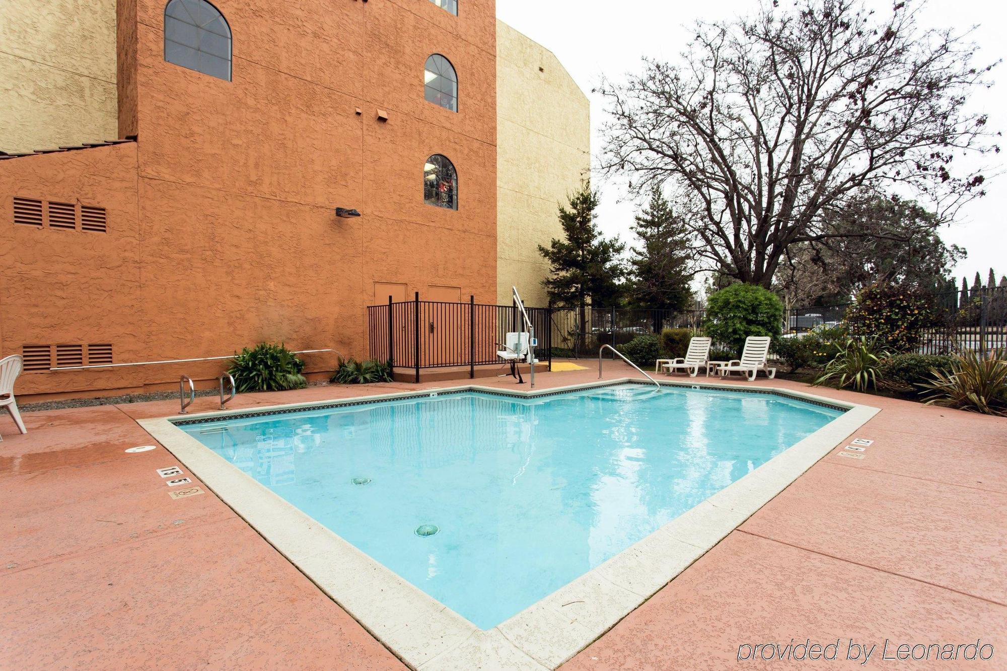 Wyndham Garden Newark Fremont Silicon Valley Bagian luar foto